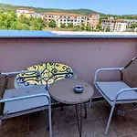 2 Stylish - 100m From Smokinya Kavatsi By Flat Mаnager Daire