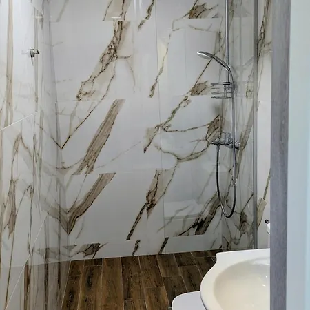 2 Stylish - 100m From Smokinya Kavatsi By Flat Mаnager *