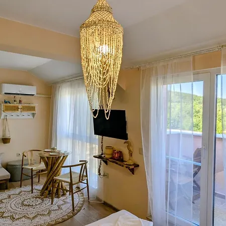 2 Stylish - 100m From Smokinya Kavatsi By Flat Mаnager